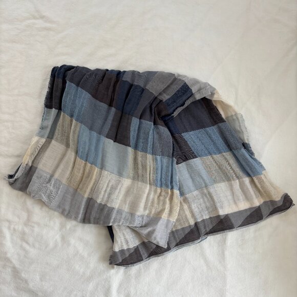 Traits Paris Silk and Cotton Scarf - Picture 3 of 5